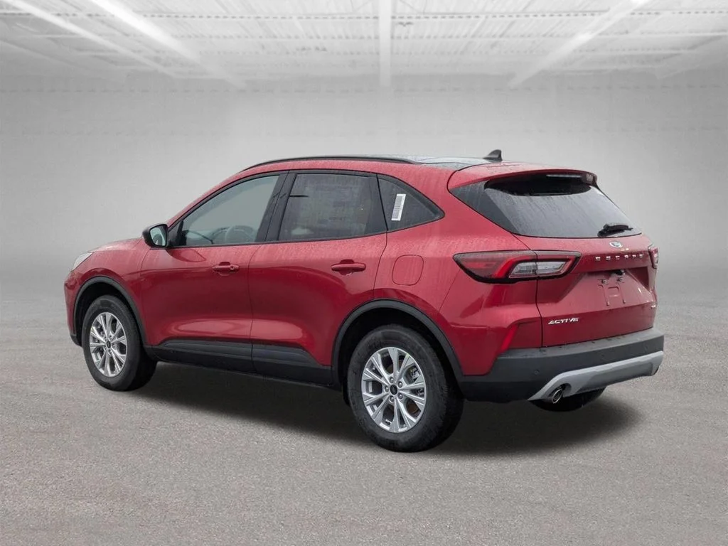 New 2026 Rapid Red Metallic Tinted Clearcoat Ford Active® image 11