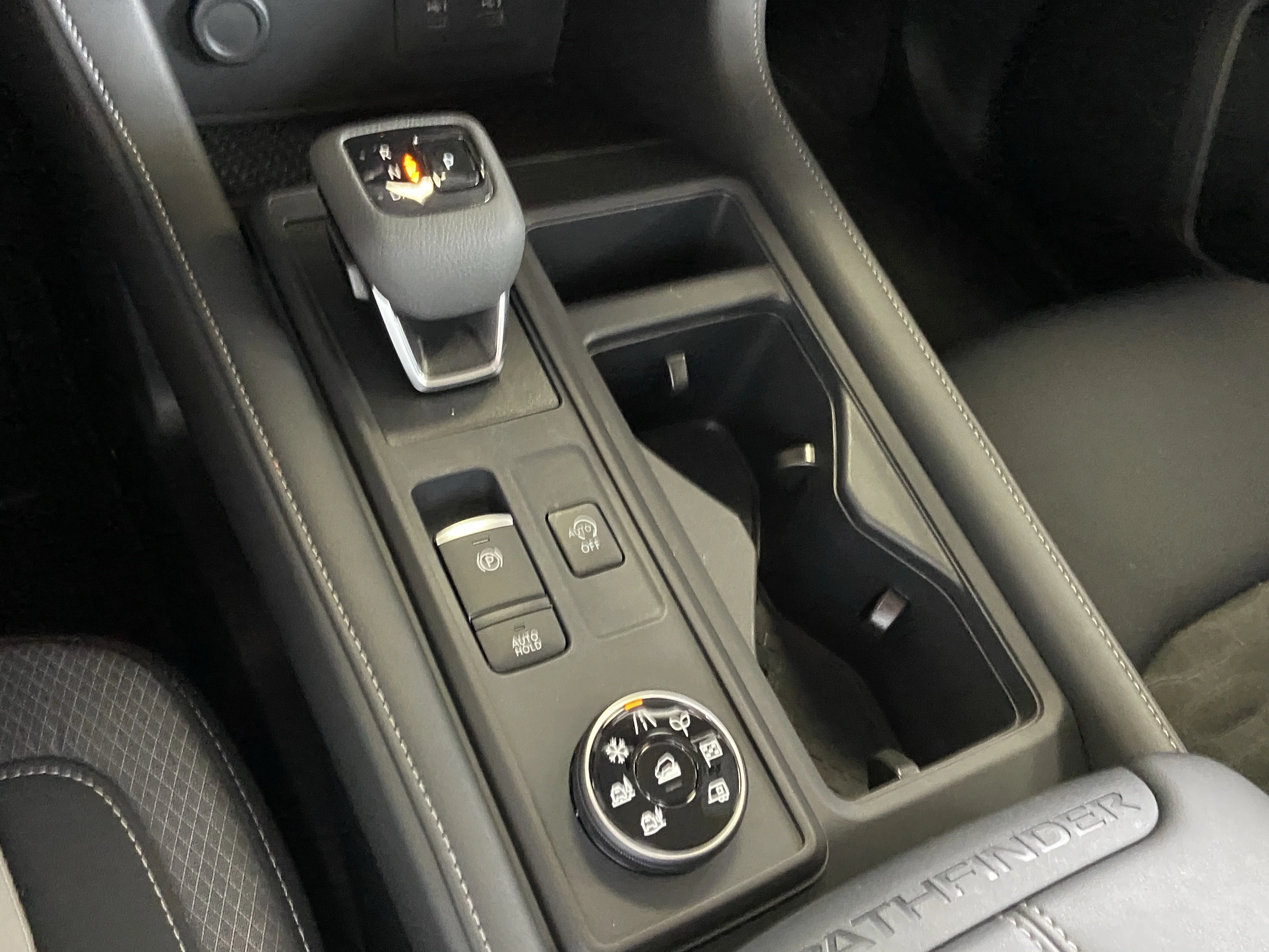 Used 2025 Super Black Nissan S image 22