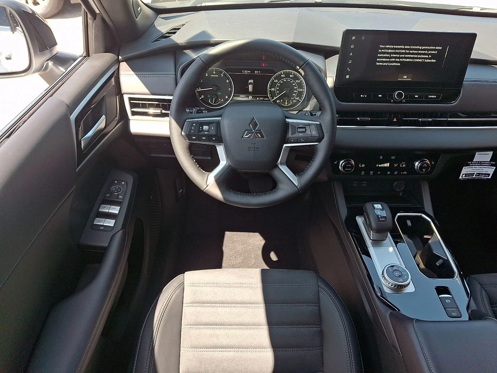 New 2026 White Mitsubishi LE image 9