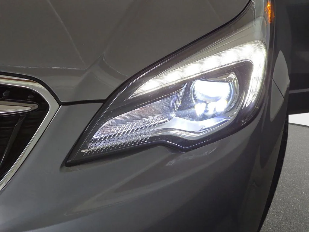 Used 2019 Gray Buick Premium I image 32