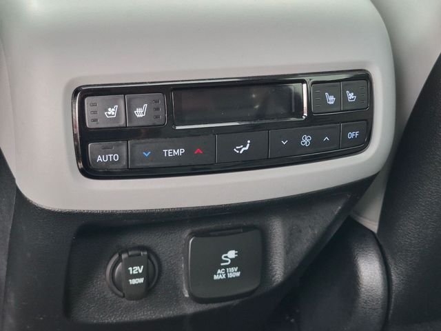Used 2024 Silver Hyundai SEL image 26