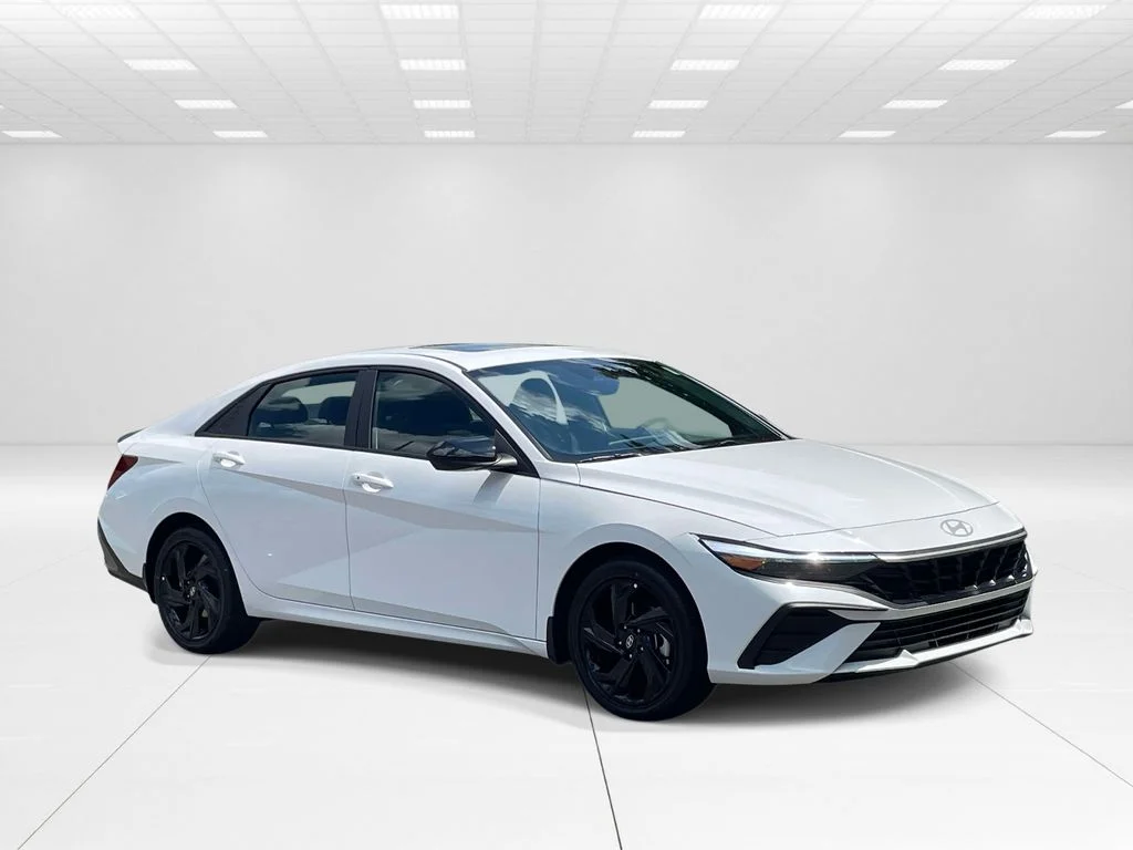 New 2026 White Hyundai SEL Sport image 1