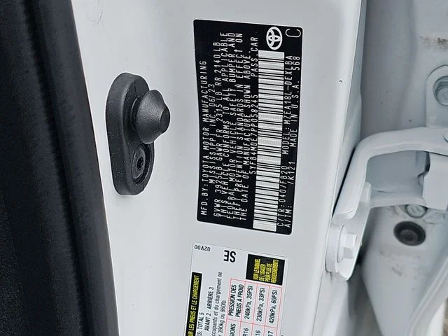 Used 2023 White Toyota LE image 32