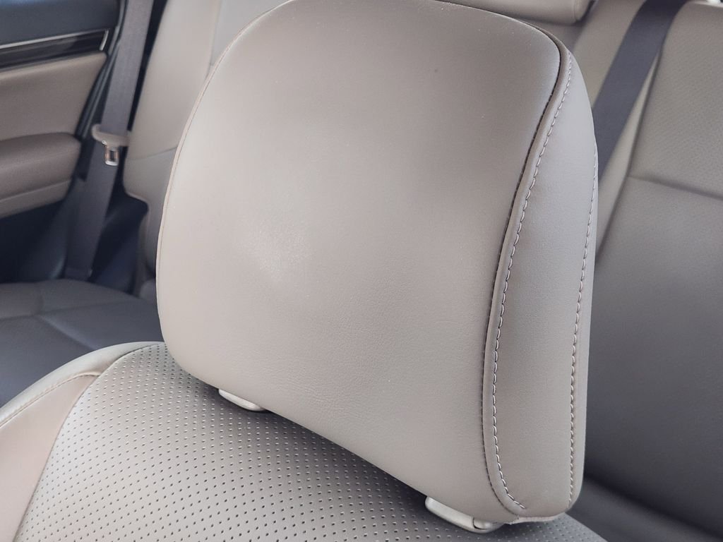 Certified Used 2023 SONIC TITANIUM Lexus 460 Luxury image 25