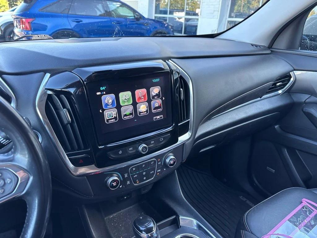 Used 2019 Pepperdust Metallic Chevrolet 3LT image 10