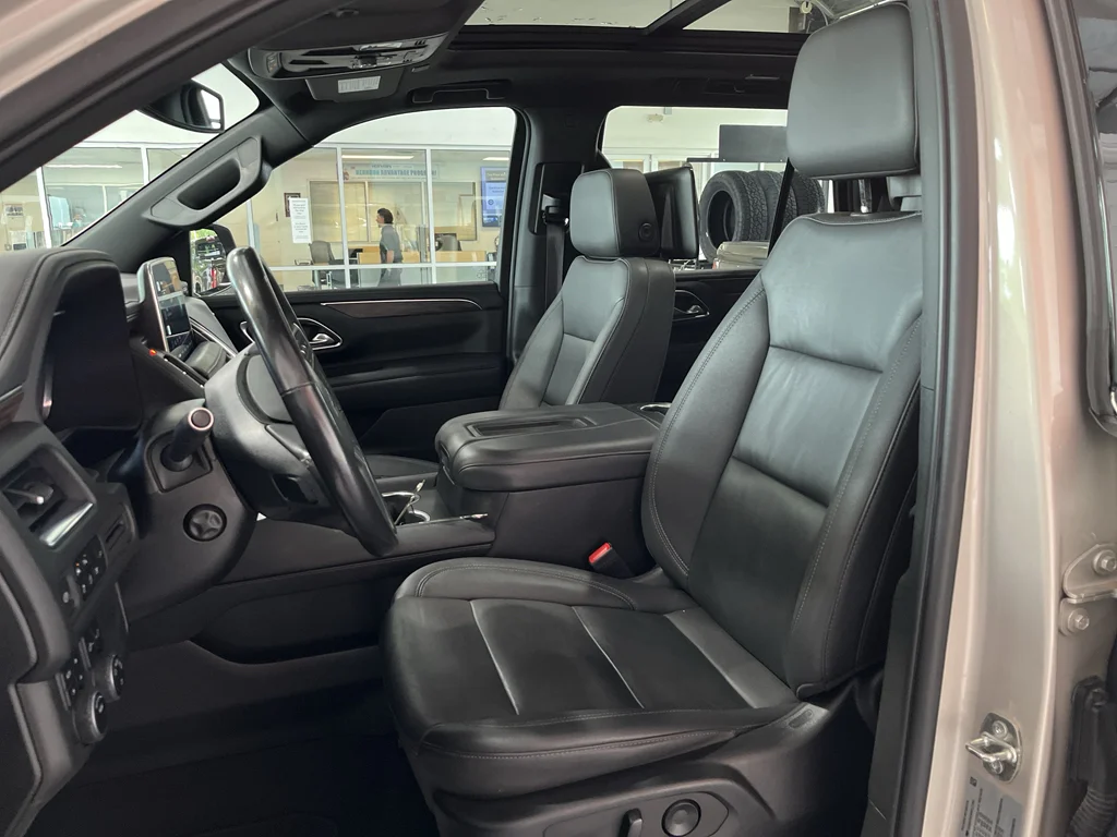 Used 2022 Empire Beige Metallic Chevrolet Z71 image 14
