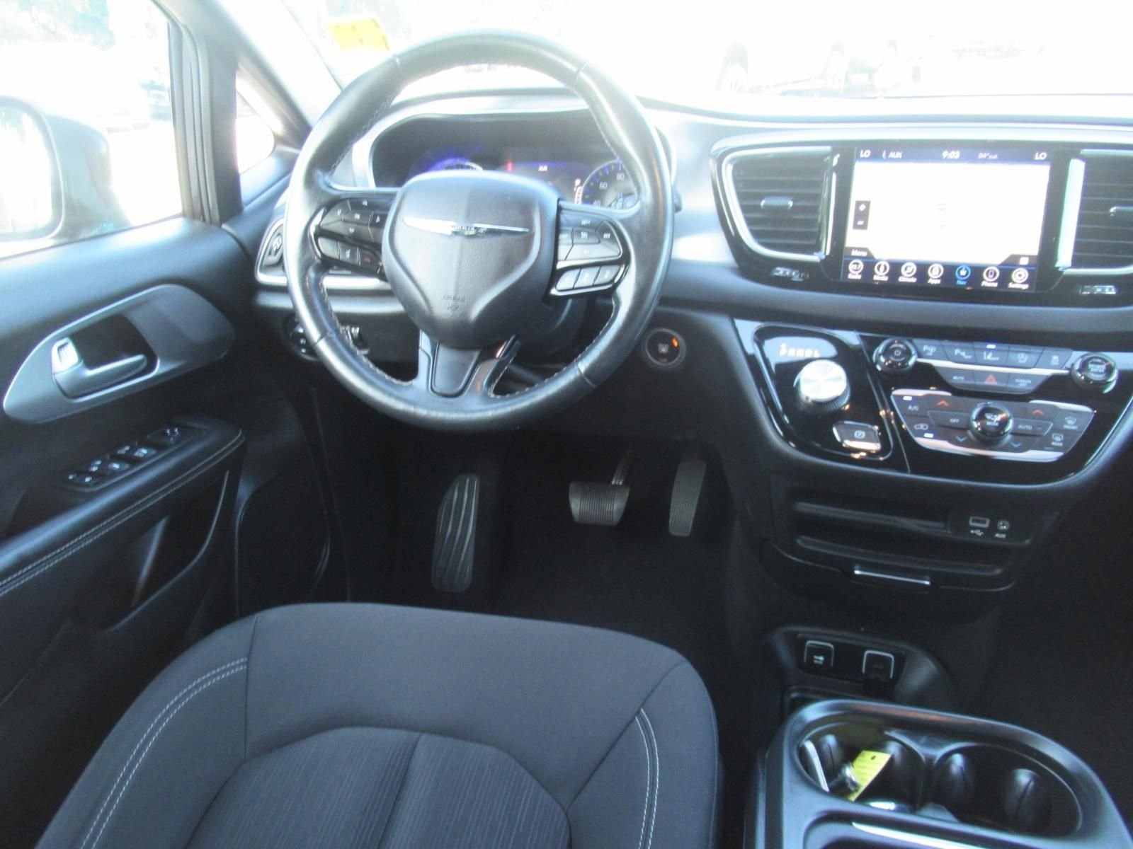 Used 2019 Gray Chrysler Touring Plus image 13