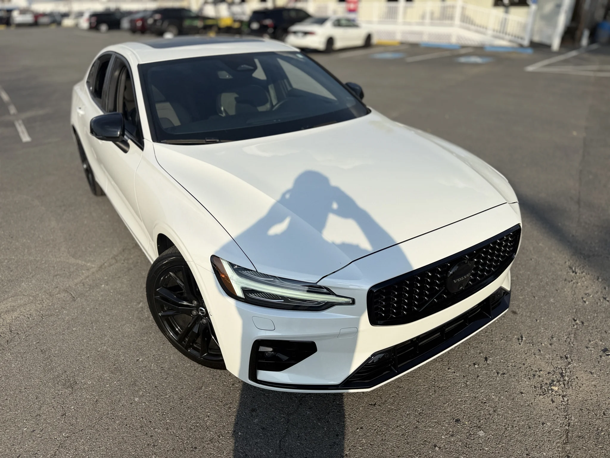 Used 2024 Crystal White Metallic Volvo Plus Black Edition image 13