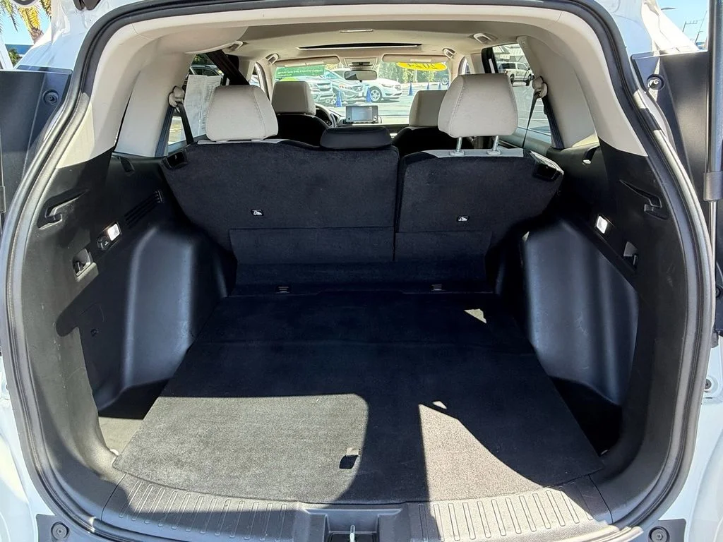 Used 2024 White Honda EX image 15