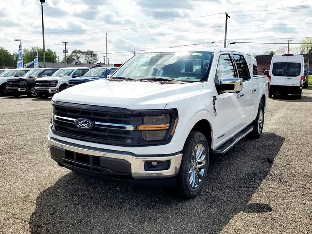 2025 Ford F-150 XLT - Photo 10