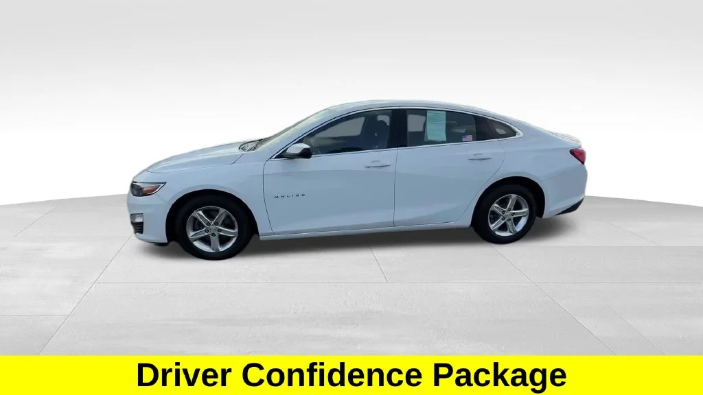 Used 2024 White Chevrolet LS image 3