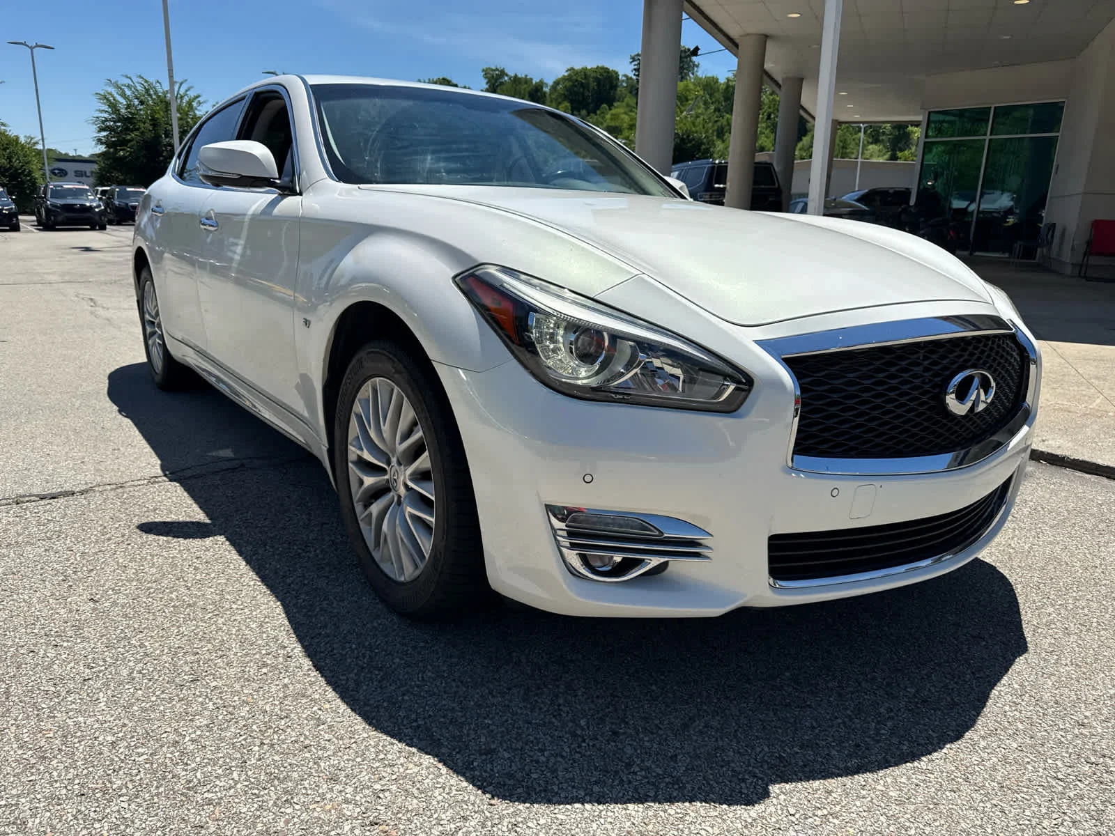 2015 INFINITI Q70L 