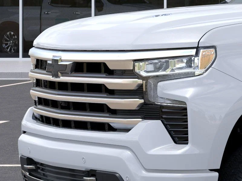 New 2026 Polar White Tricoat Chevrolet High Country image 14