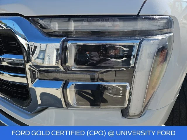 Used 2025 White Ford Lariat image 29
