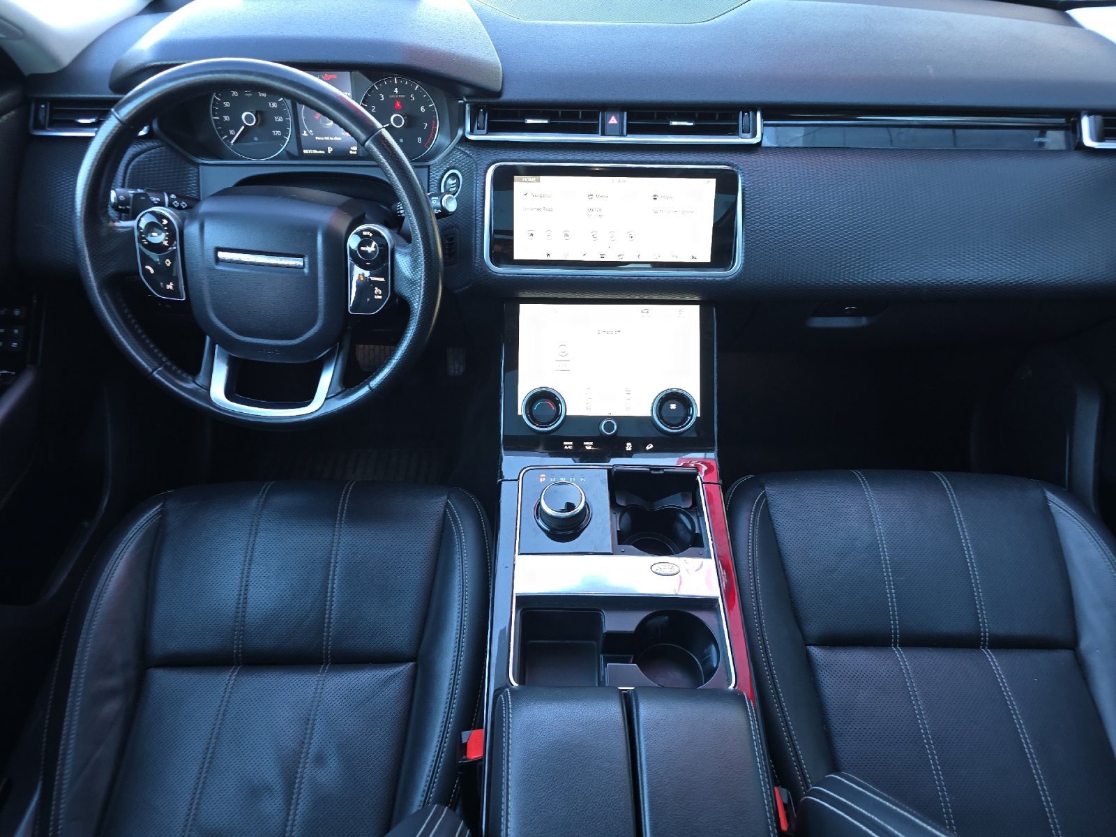 Used 2020 Black Land Rover S image 13
