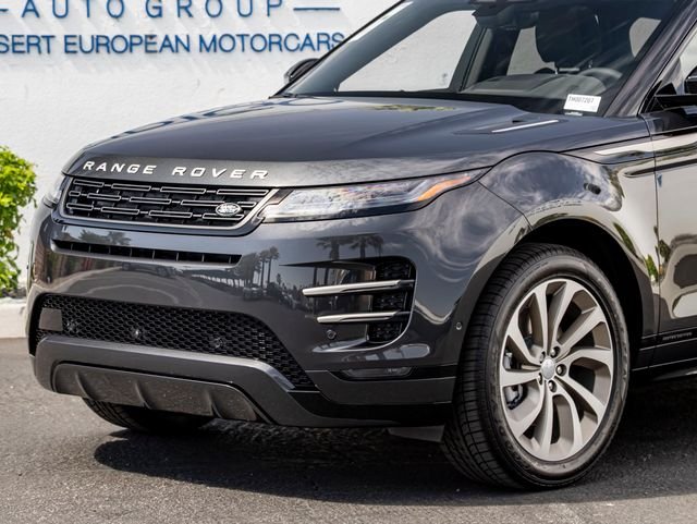 New 2026 Carpathian Grey Land Rover Hoxton Edition image 2
