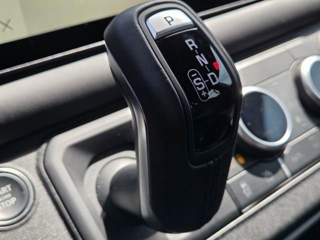 2024 Land Rover Defender SE - Photo 35