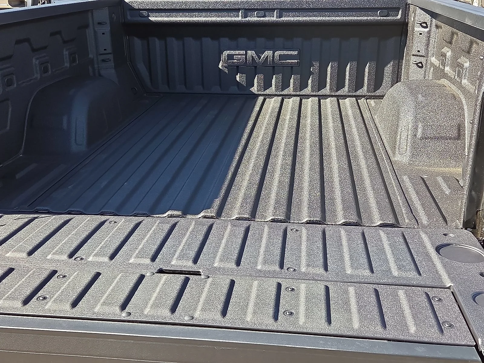 2026 GMC Sierra 1500 Denali - Photo 8
