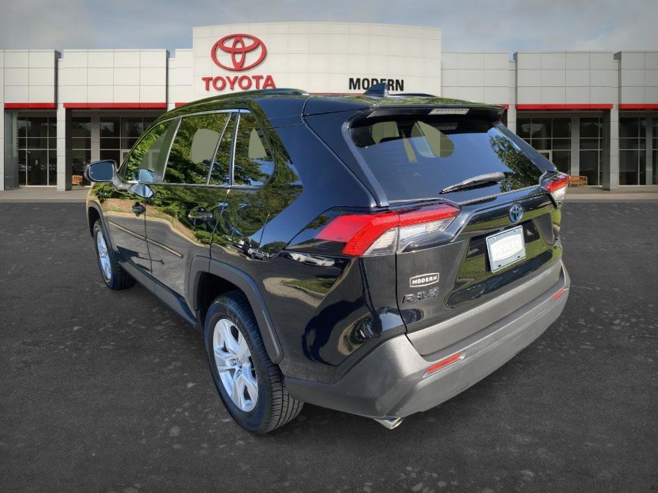 Used 2020 Midnight Black Metallic Toyota Hybrid XLE image 7