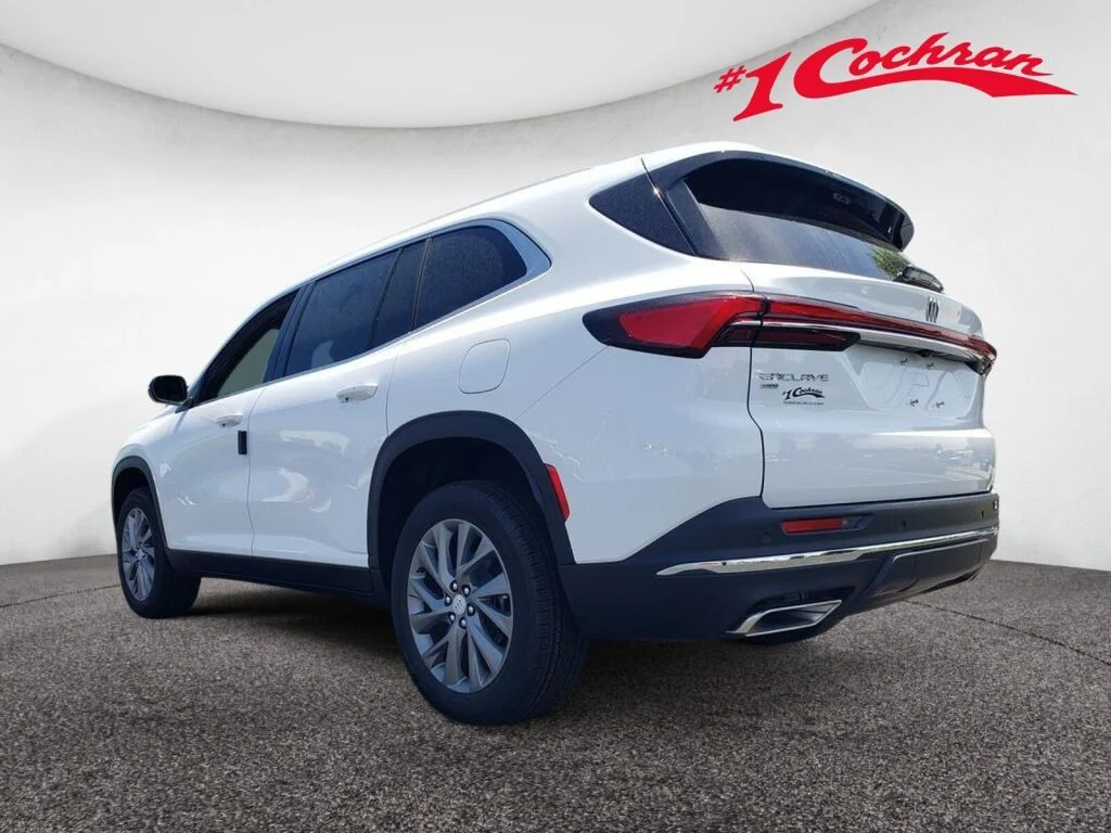 New 2026 Summit White Buick Preferred image 5