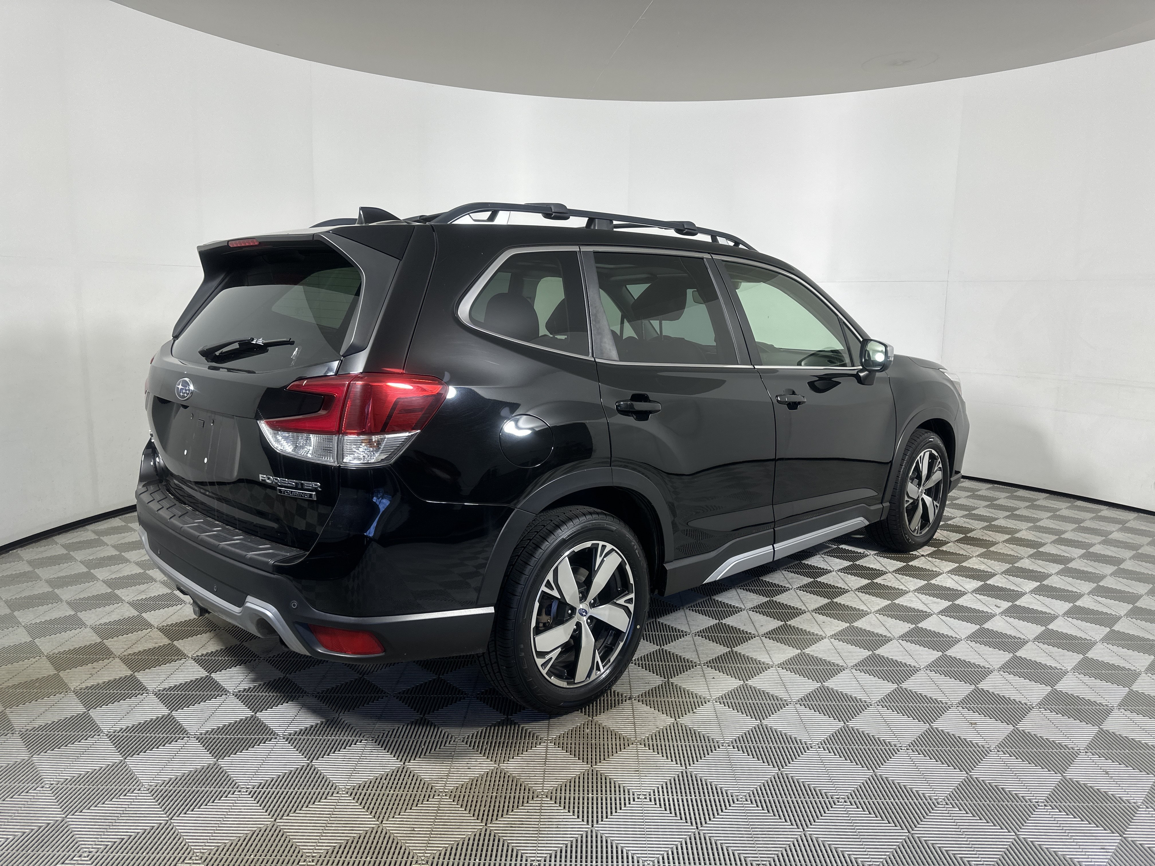 2021 Subaru Forester Touring - Photo 7