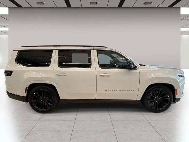 New 2026 Bright White Clear-Coat Exterior Paint Jeep Summit Obsidian image 2