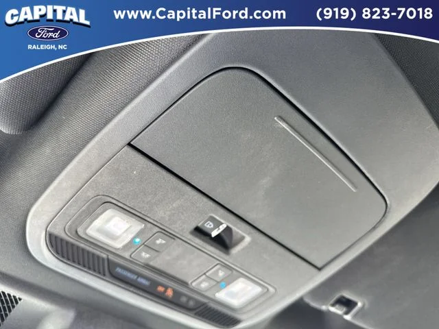 Used 2023 White Ford XLT image 33
