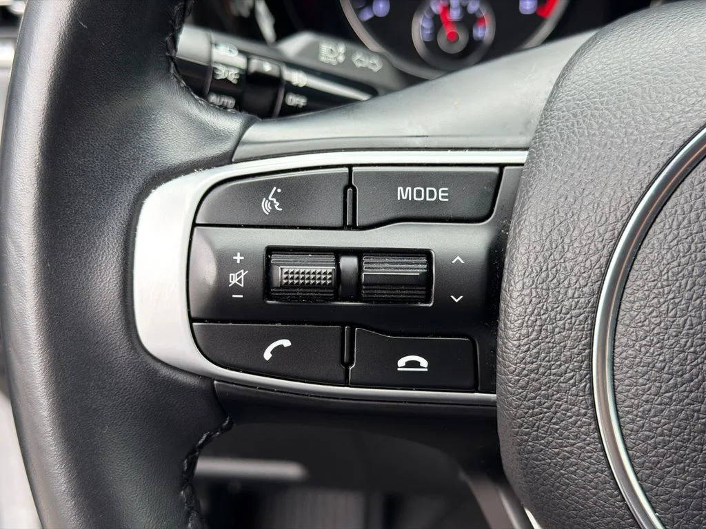 Used 2023 Gray Kia GT-Line image 24