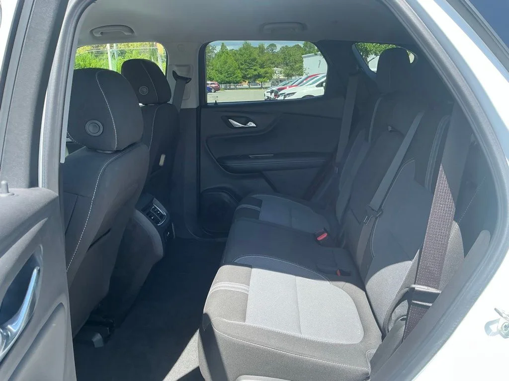 Used 2024 White Chevrolet LT image 22