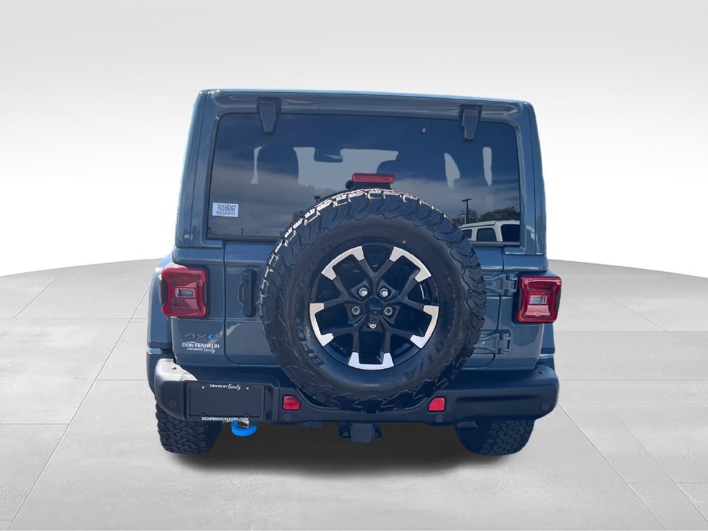 Used 2024 Gray Jeep Rubicon 4xe image 4