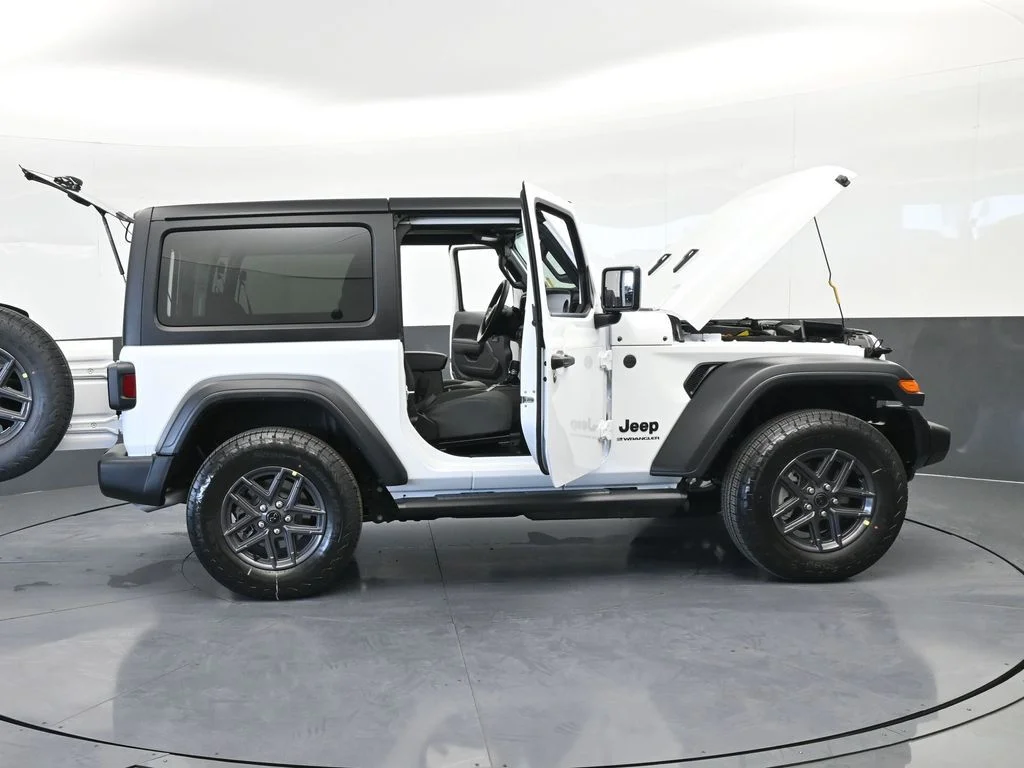 New 2026 Bright White Clear-Coat Exterior Paint Jeep Sport image 60