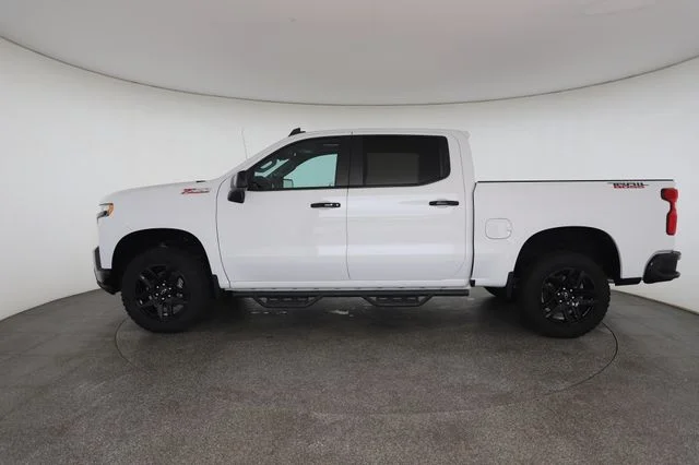 Used 2021 White Chevrolet LT Trail Boss image 11