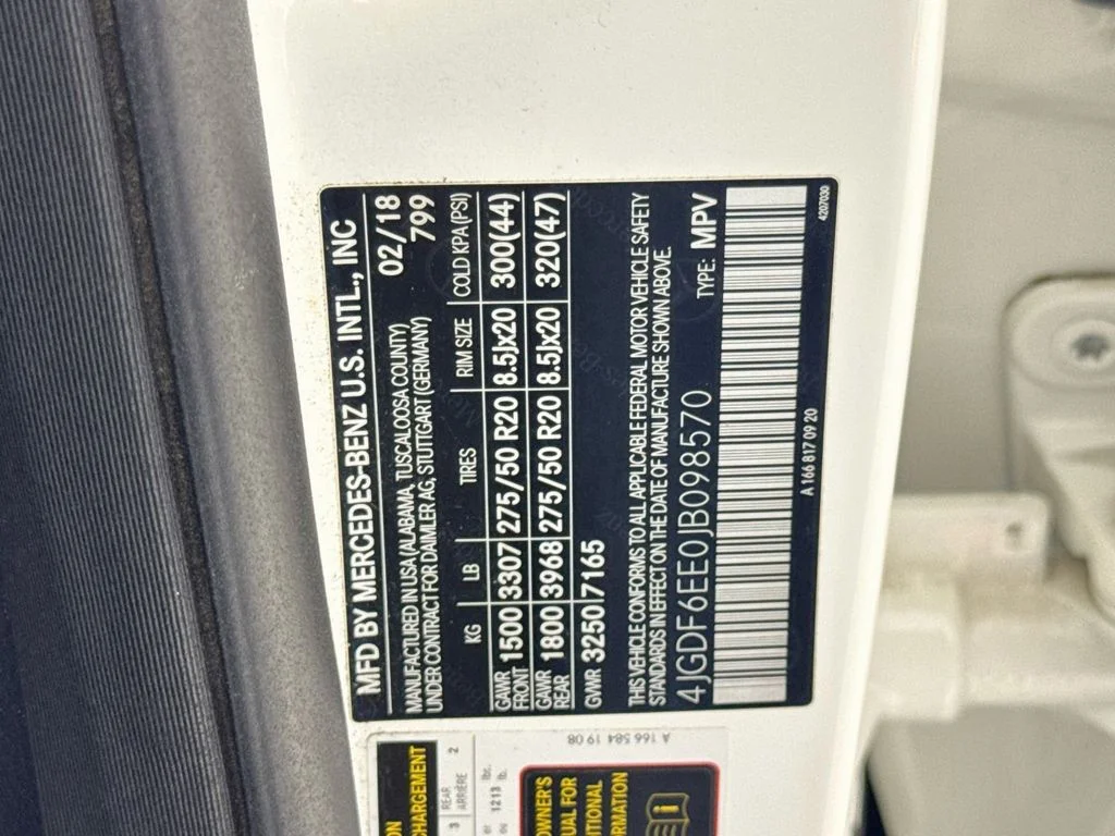 Used 2018 White Mercedes-Benz GLS 450 image 44