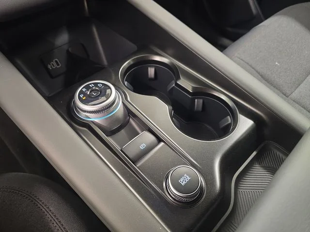 New 2026 Star White Metallic Tri-Coat Ford Active image 31