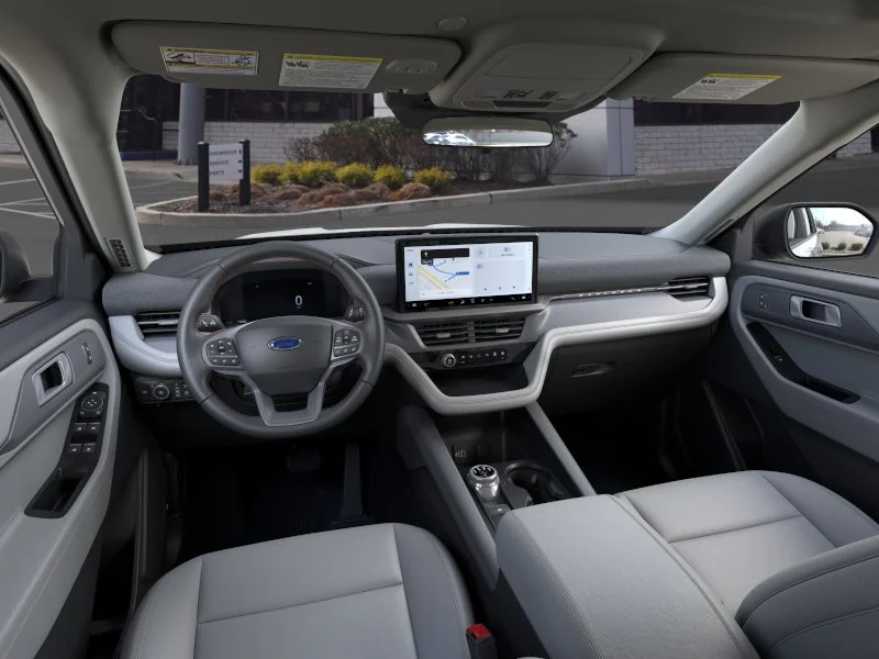 New 2026 Star White Metallic Tri-Coat Ford Active image 32