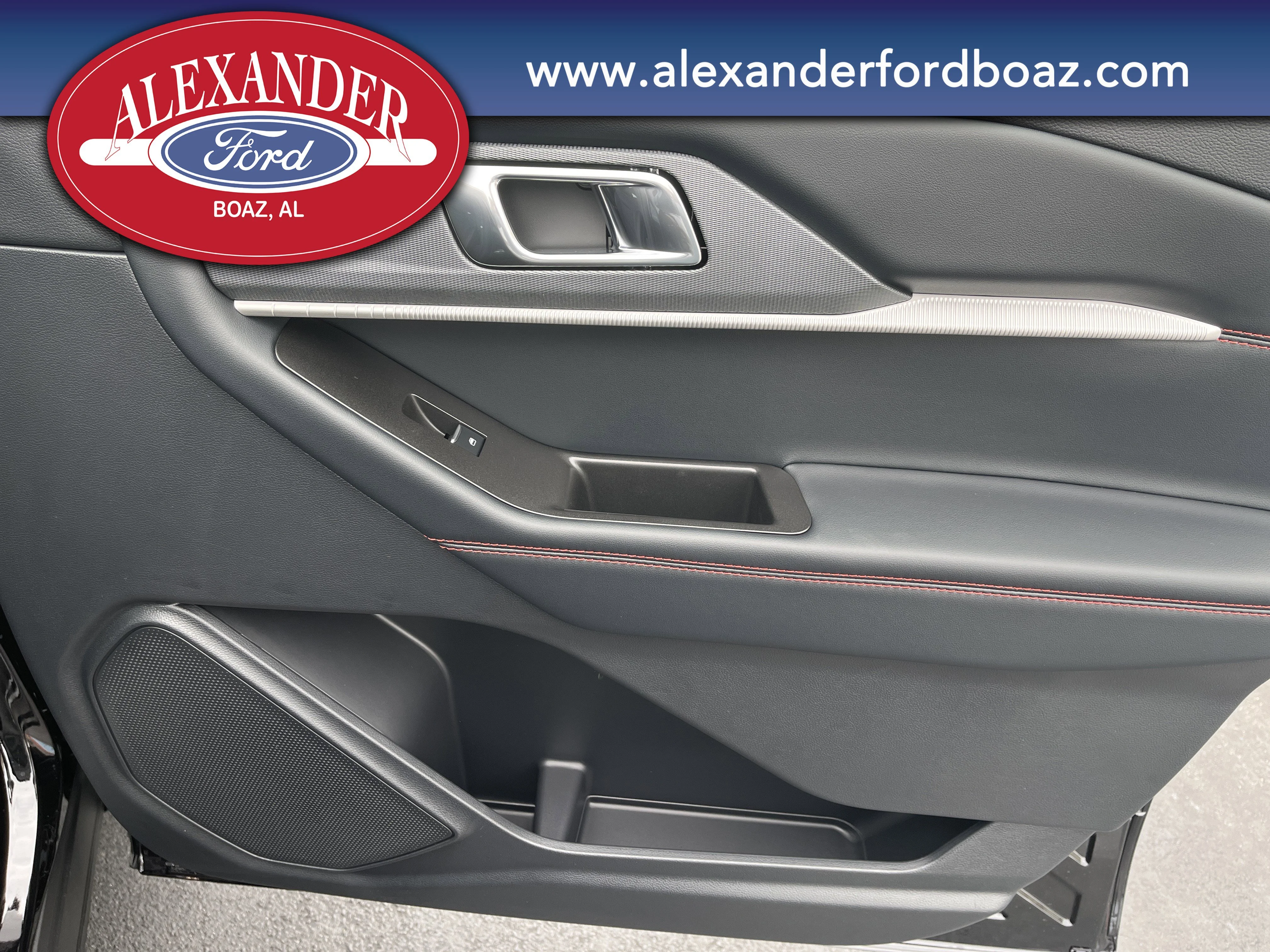New 2026 Agate Black Metallic Ford ST-Line image 16