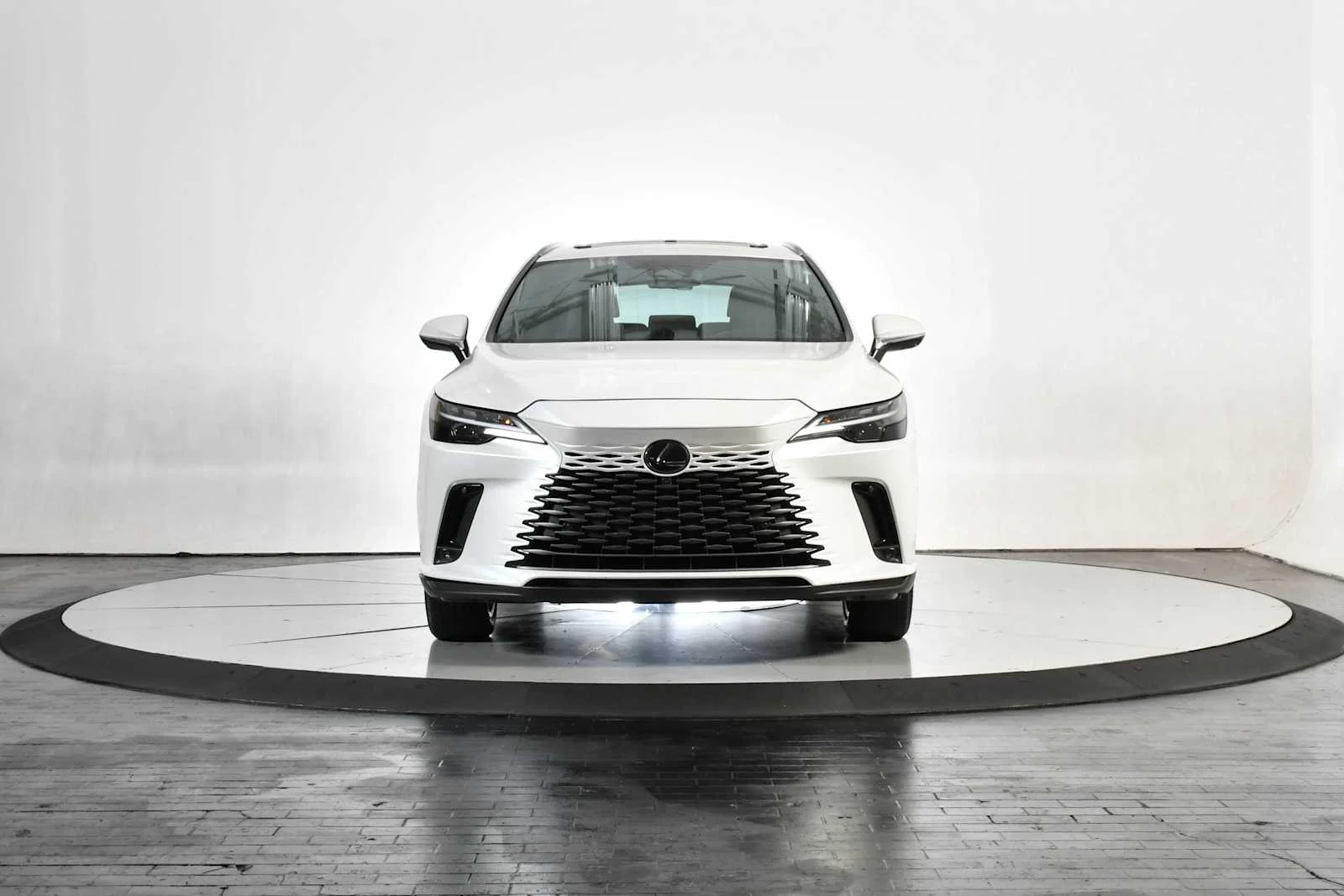 Used 2024 Eminent White Pearl Lexus Premium Plus image 10
