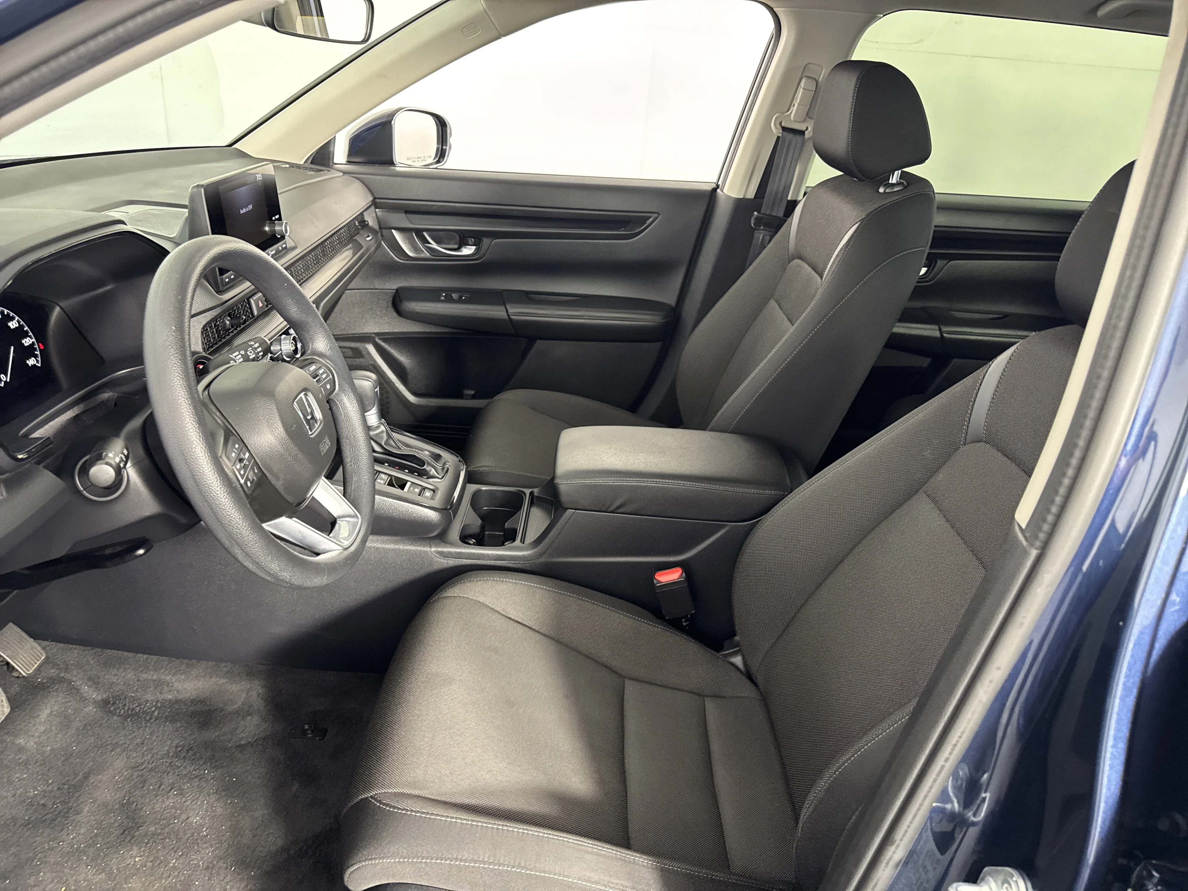Used 2024 Canyon River Blue Metallic Honda LX image 15