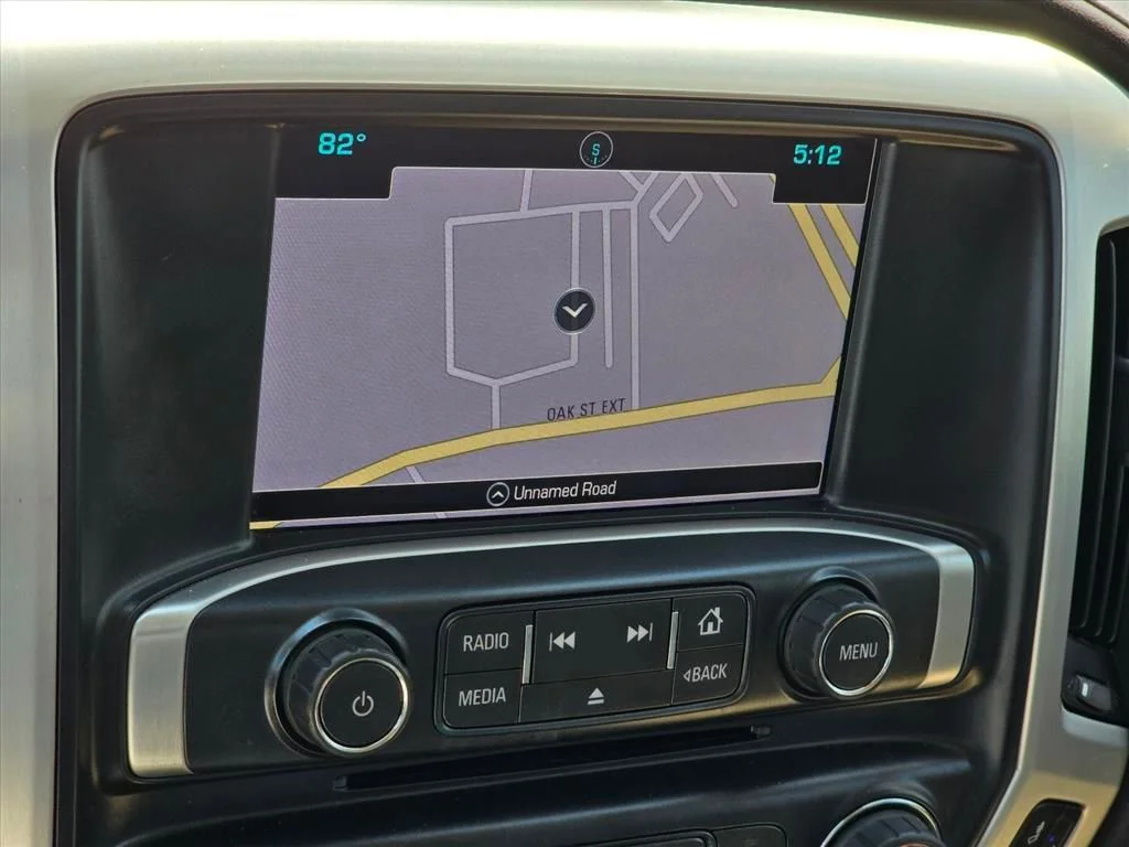 Used 2017 Gray GMC SLT image 4