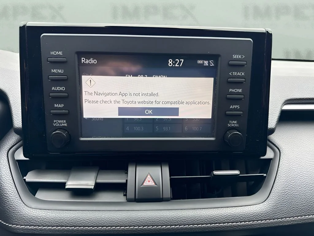Used 2019 Gray Toyota XLE image 20