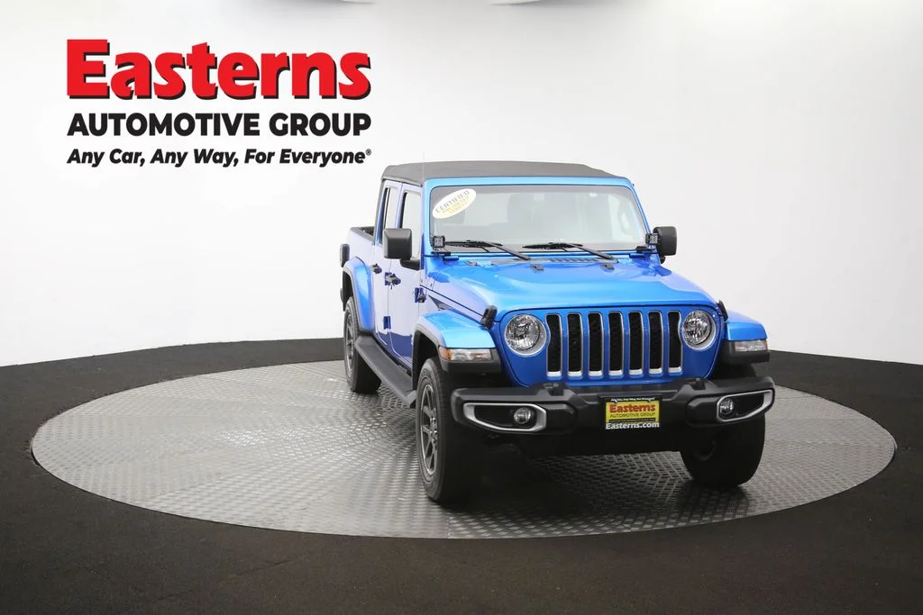 Used 2021 Blue Jeep Overland image 61