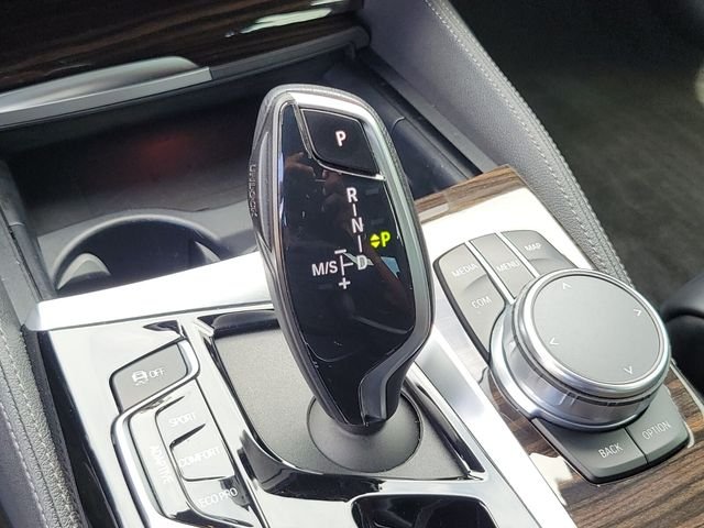 Used 2020 Blue BMW M550i xDrive image 30