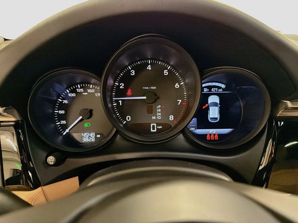 Used 2026  Porsche  image 13