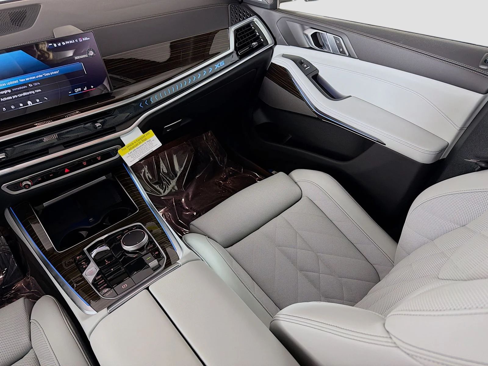 2026 BMW X5 50e - Photo 25