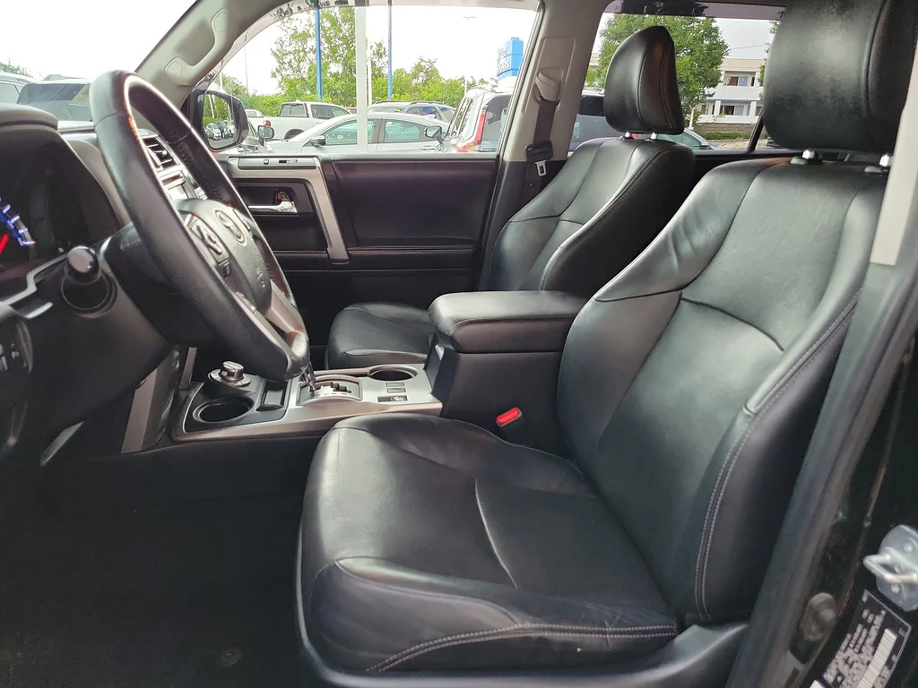 Used 2017 Midnight Black Metallic Toyota Limited image 16