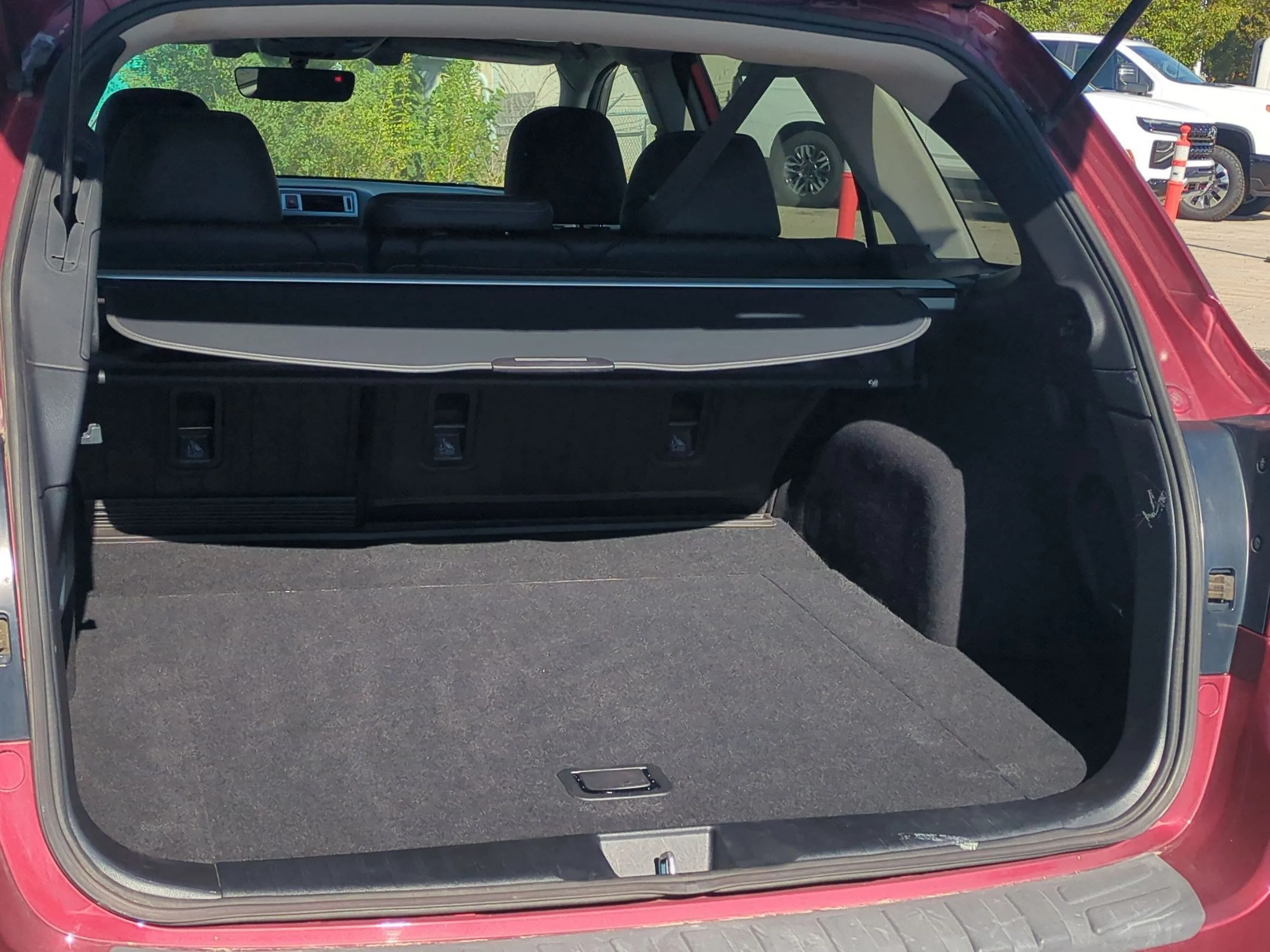 Used 2017 Venetian Red Pearl Subaru Limited image 32