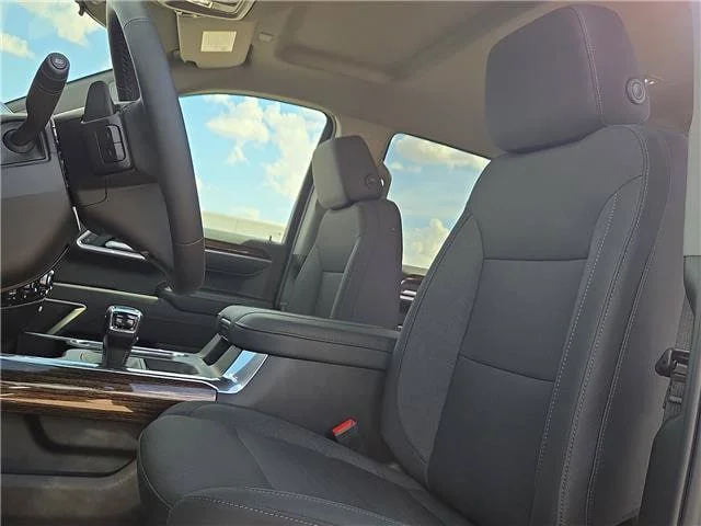 New 2026 Onyx Black GMC Elevation image 11