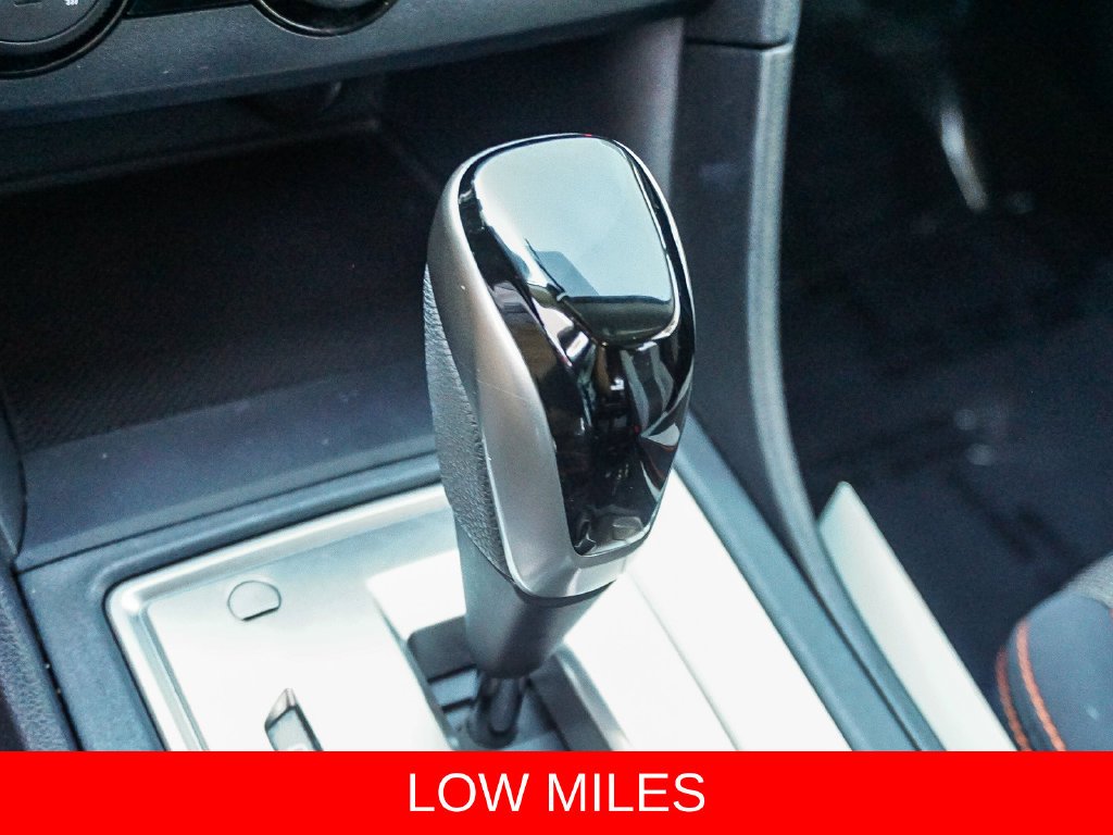 Used 2019 Blue Subaru 2.0i Premium image 22