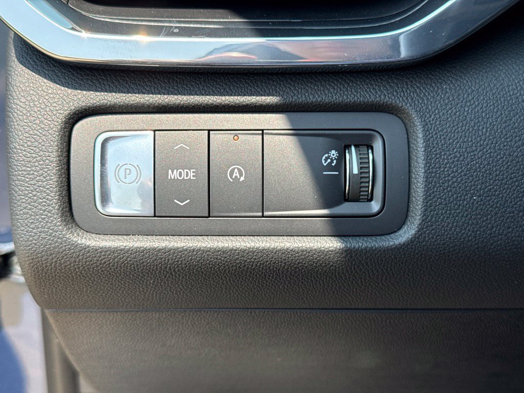 2026 GMC Acadia Denali - Photo 25