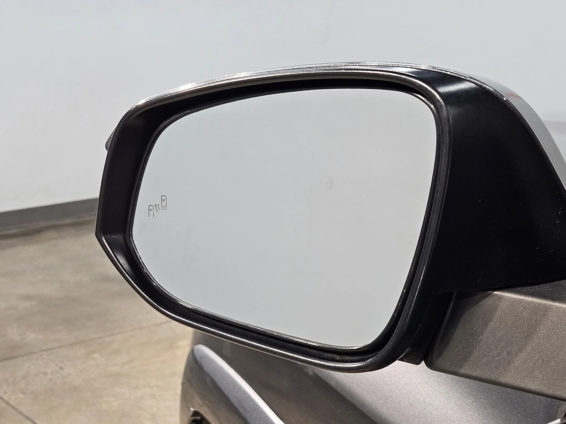 Used 2023 Magnetic Gray Metallic Toyota SR5 Premium image 22